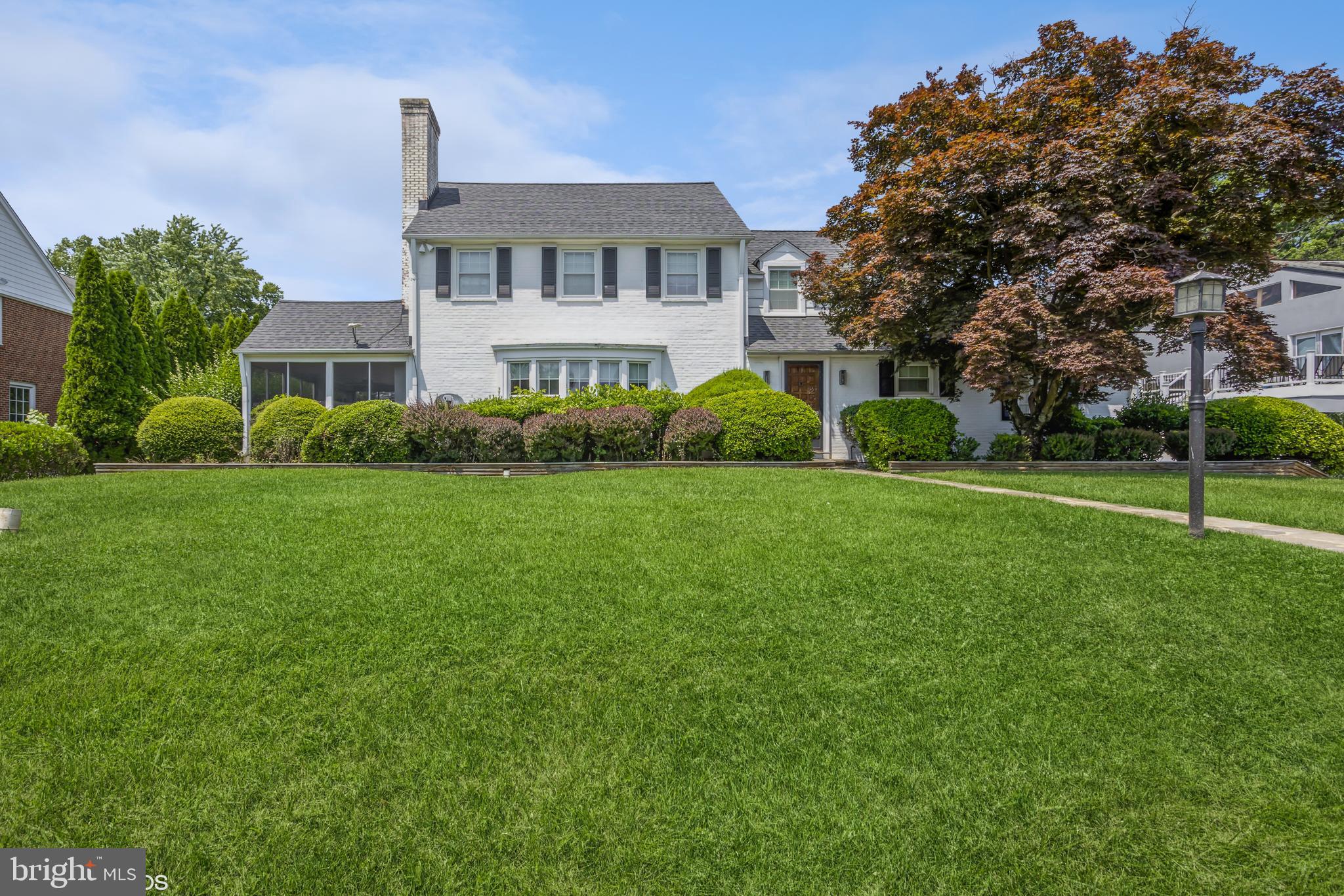 FALLSTAFF - Residential