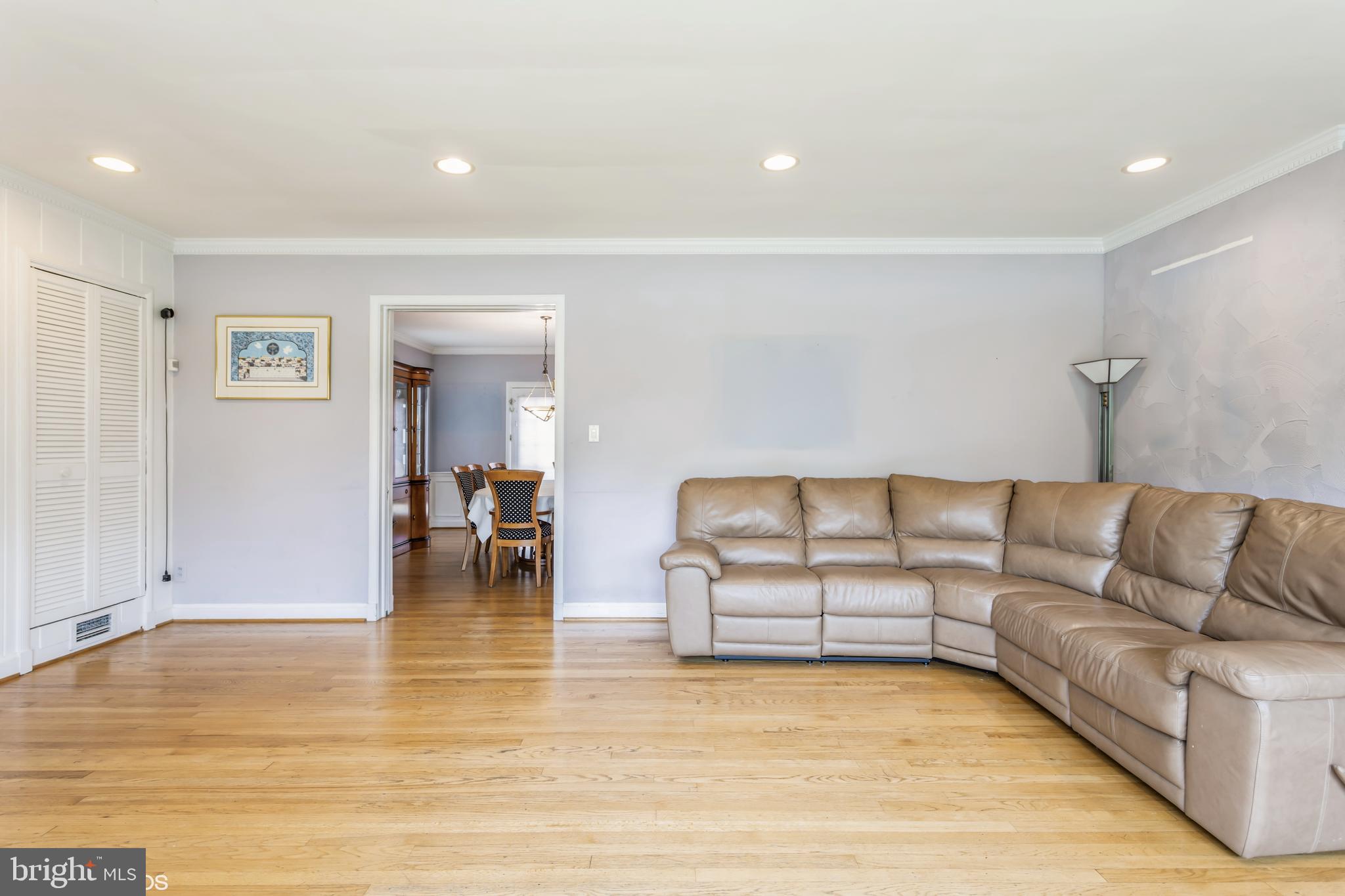 FALLSTAFF - Residential