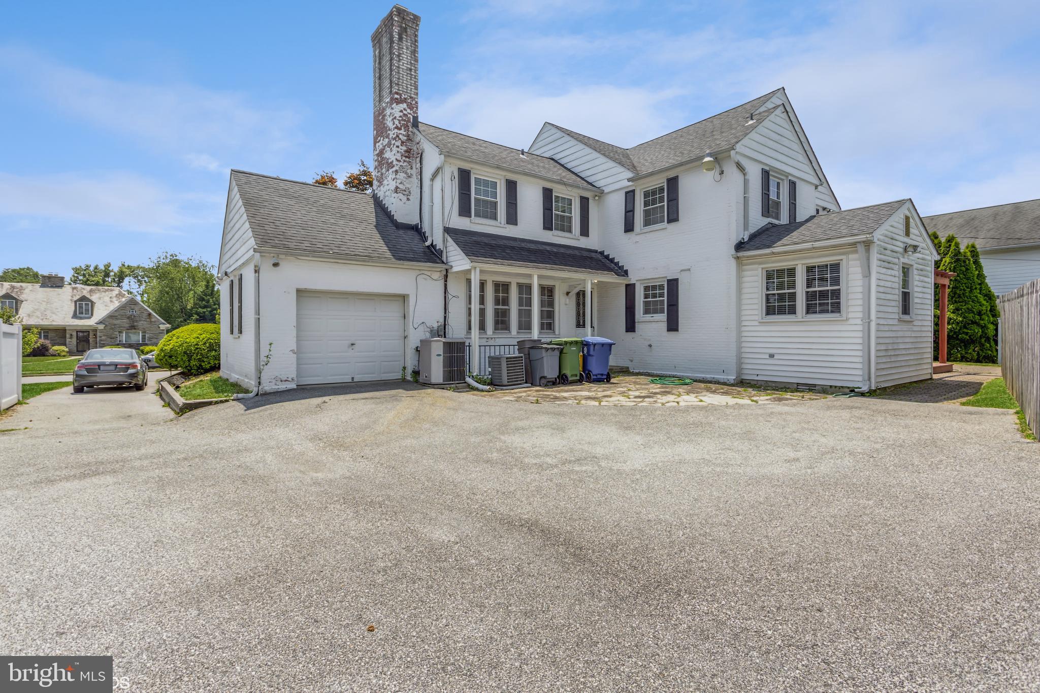 FALLSTAFF - Residential