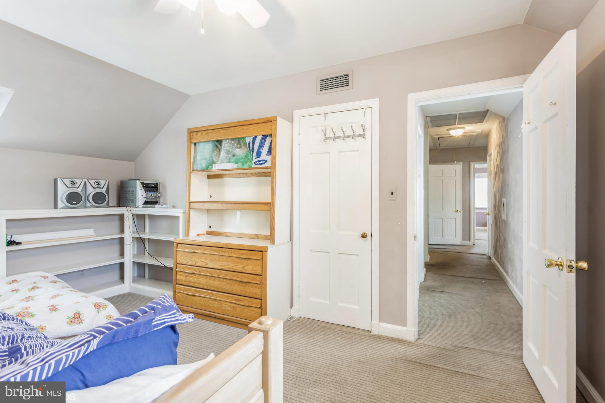 FALLSTAFF - Residential