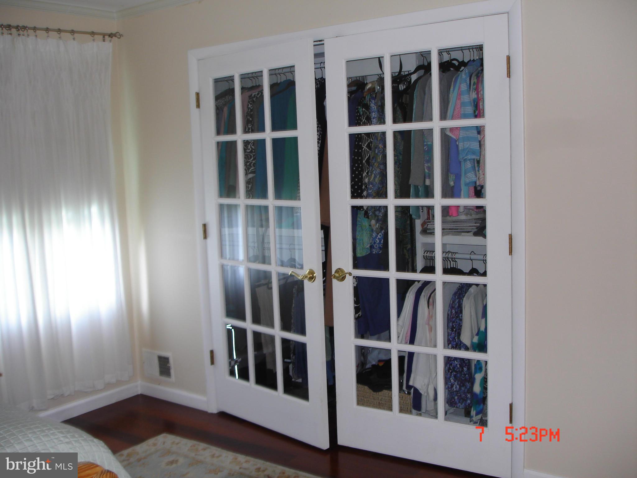 CROFTON MEADOWS - Residential