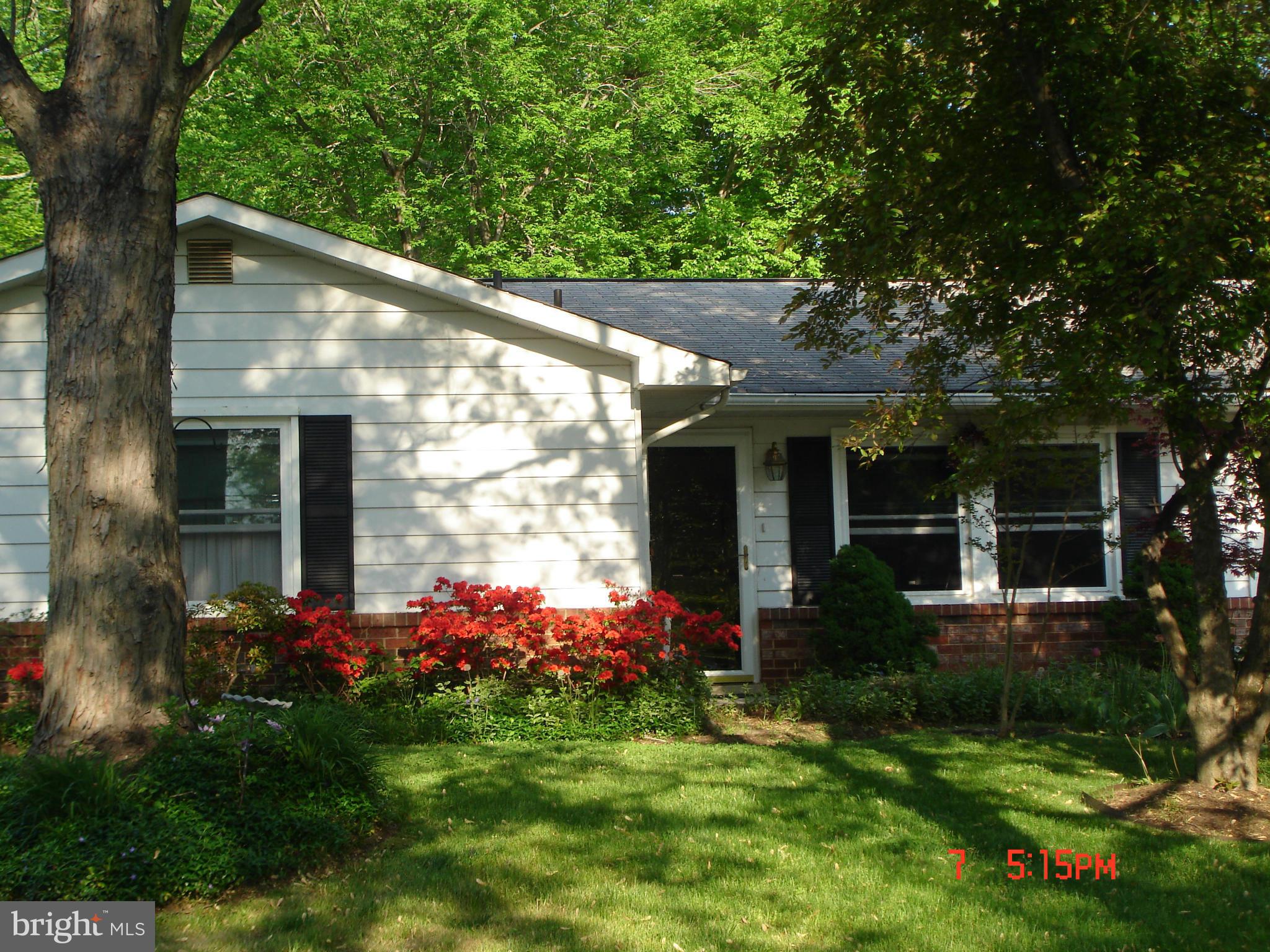 CROFTON MEADOWS - Residential