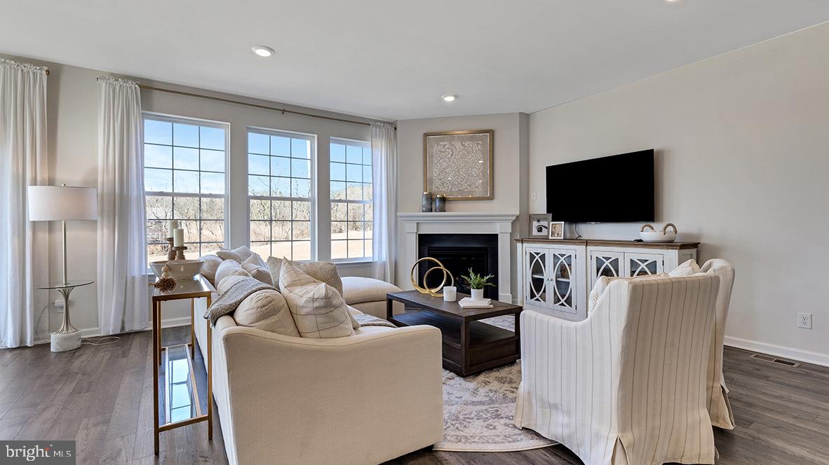 PARK HILL ESTS - Residential