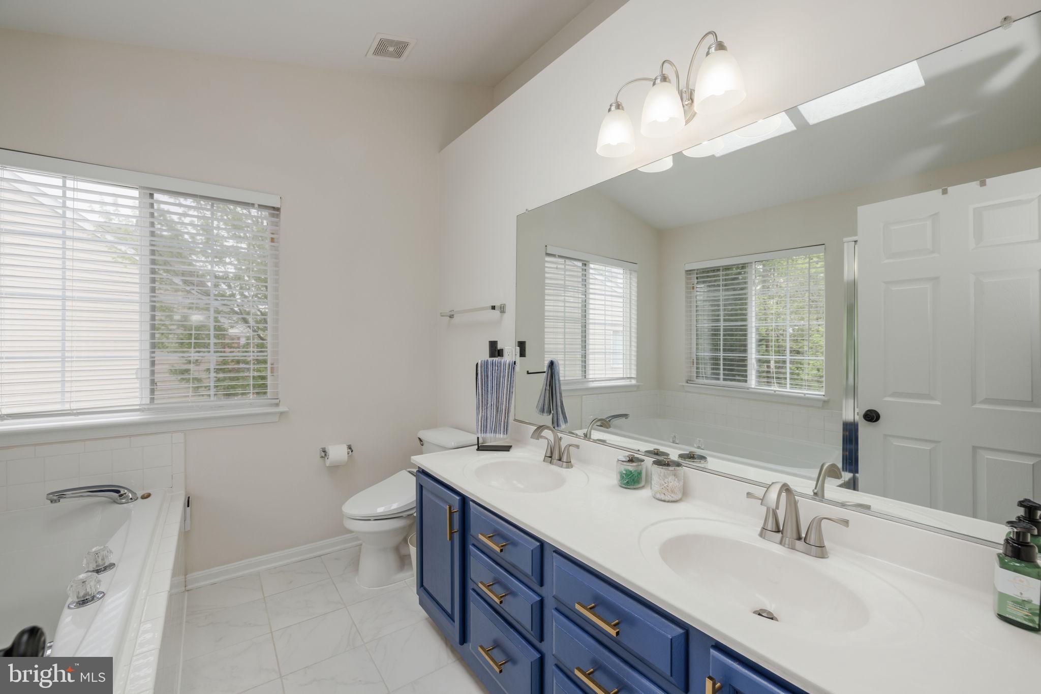 KINGSTOWNE - Residential