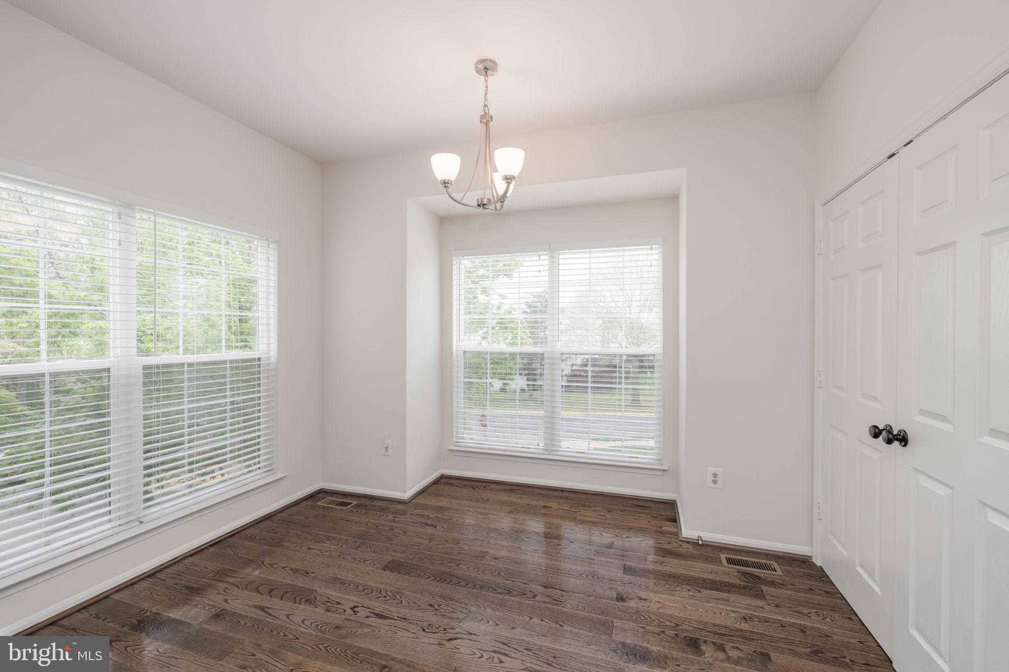 KINGSTOWNE - Residential