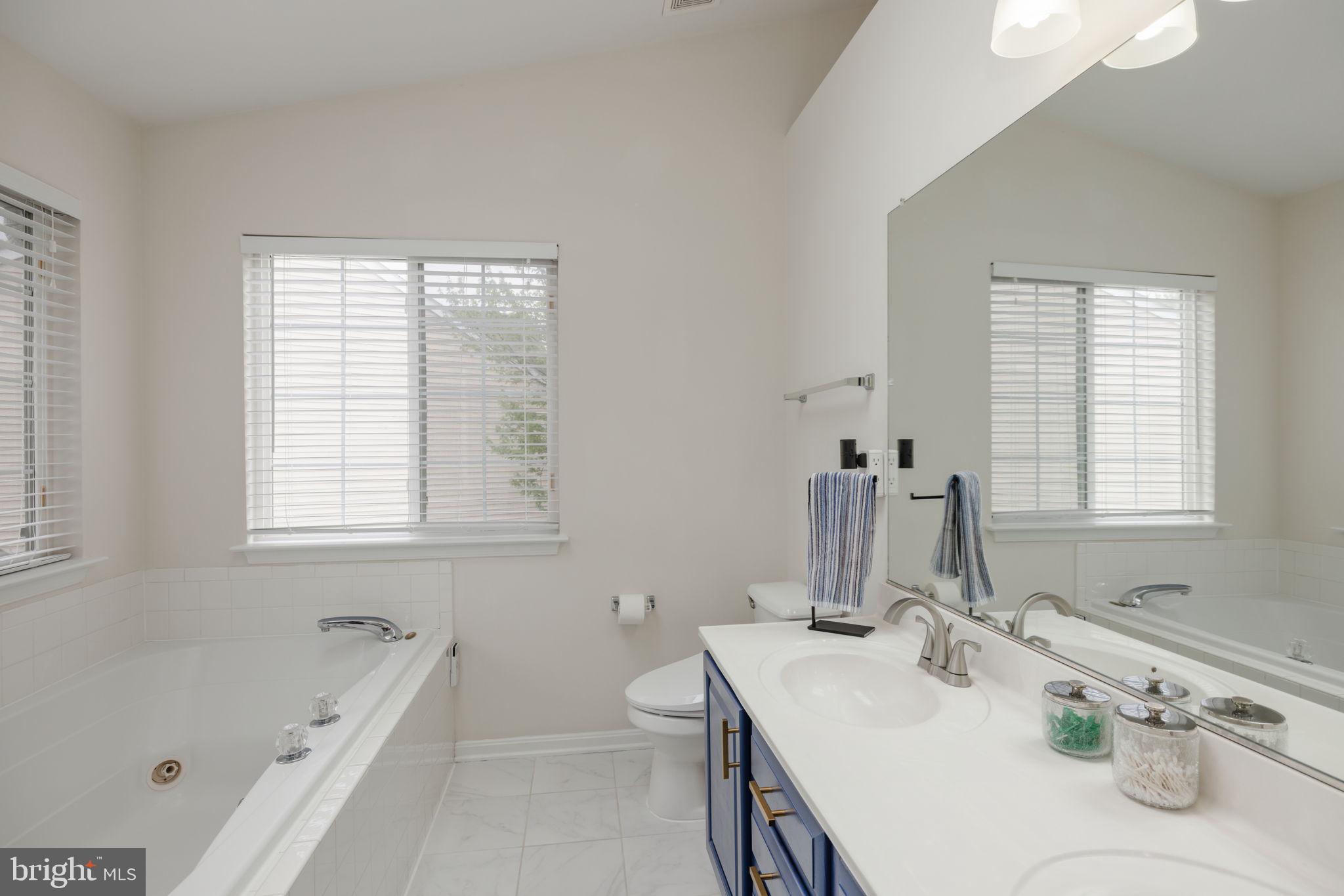 KINGSTOWNE - Residential