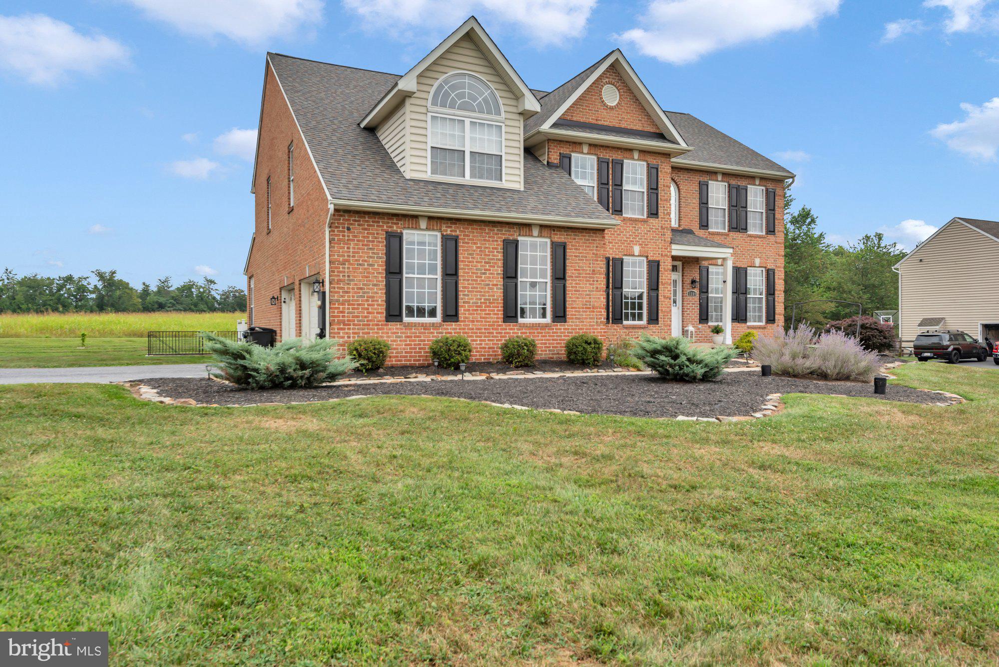 8504 DOUBLETREE COURT