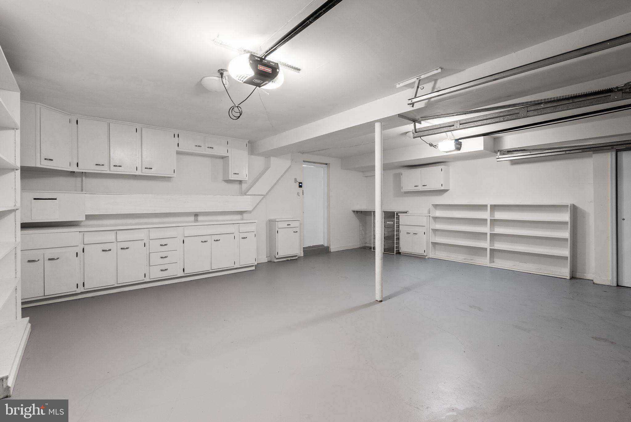 FALLS ORCHARD - Residential Lease