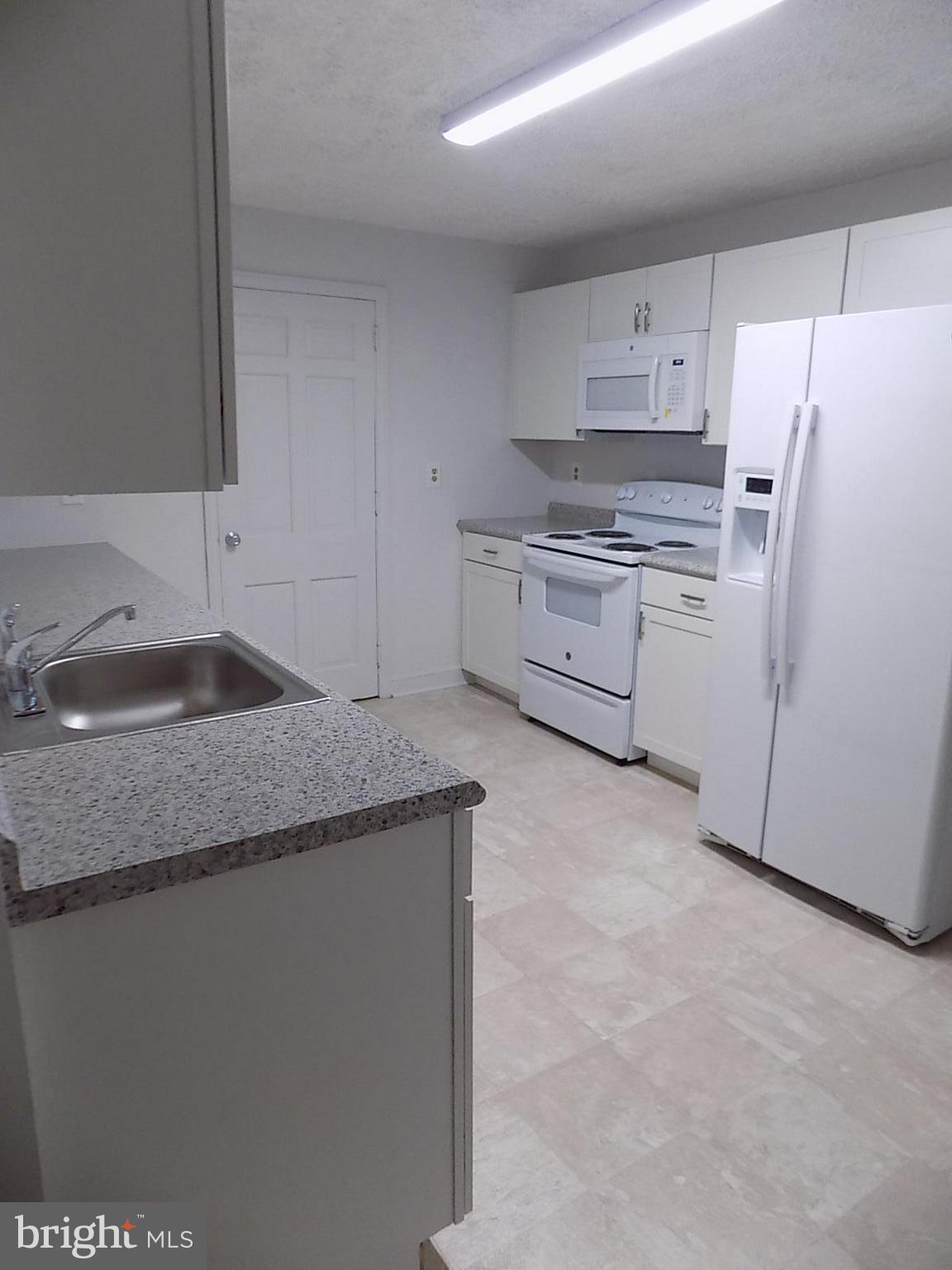 T B MIDDLETON FARM - Residential