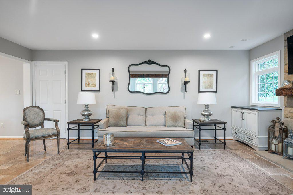 WESTRIDGE - Residential