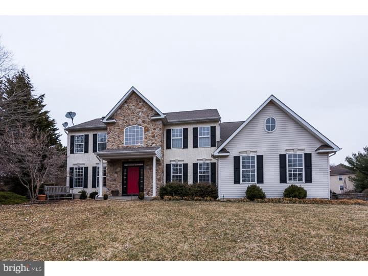 FALCONS LAIR - Residential