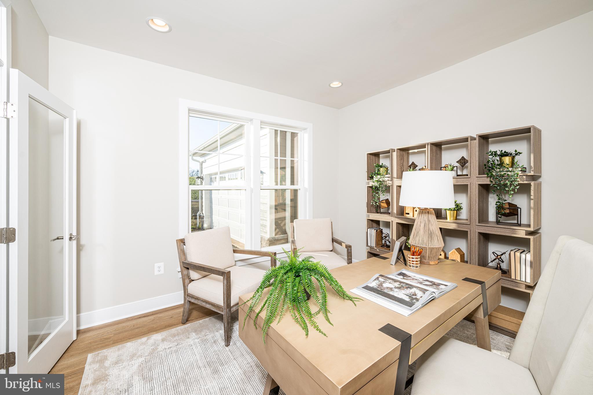 ROCK ISLAND LANDING - Residential