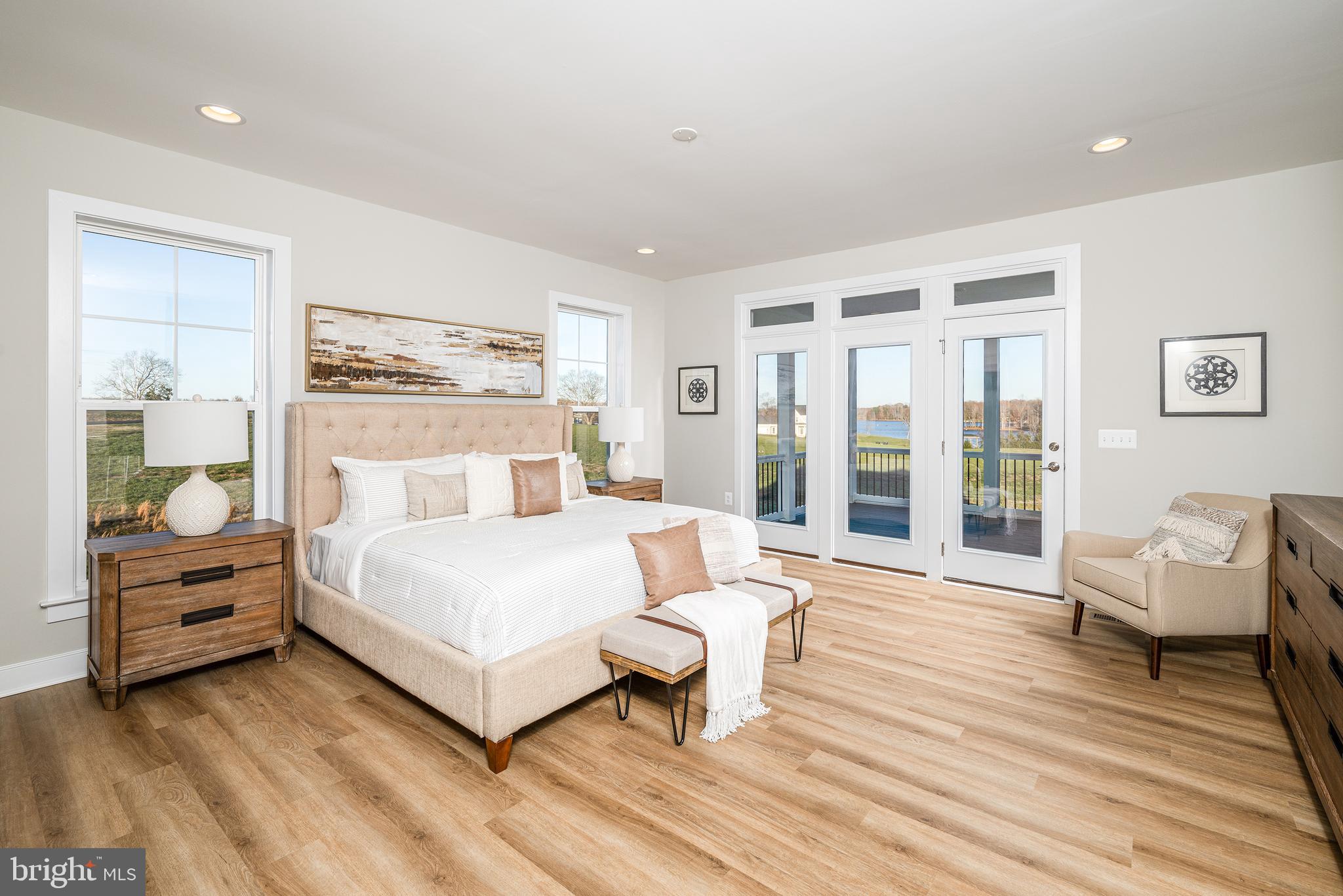 ROCK ISLAND LANDING - Residential