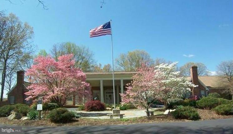 LAKE OF THE WOODS - Residential