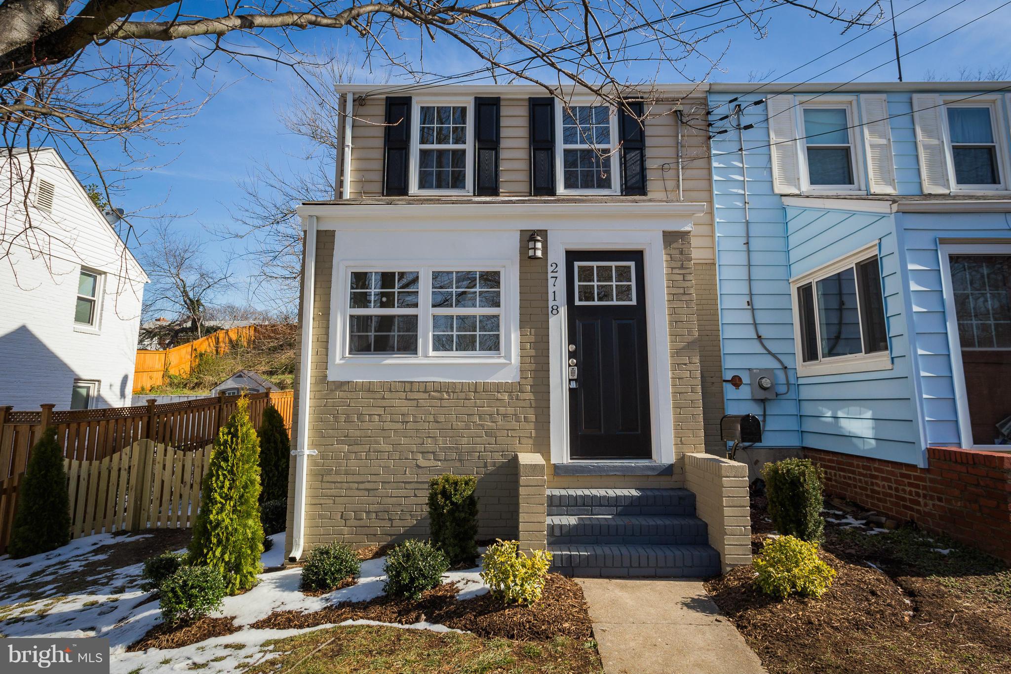 JEFFERSON MANOR - Residential