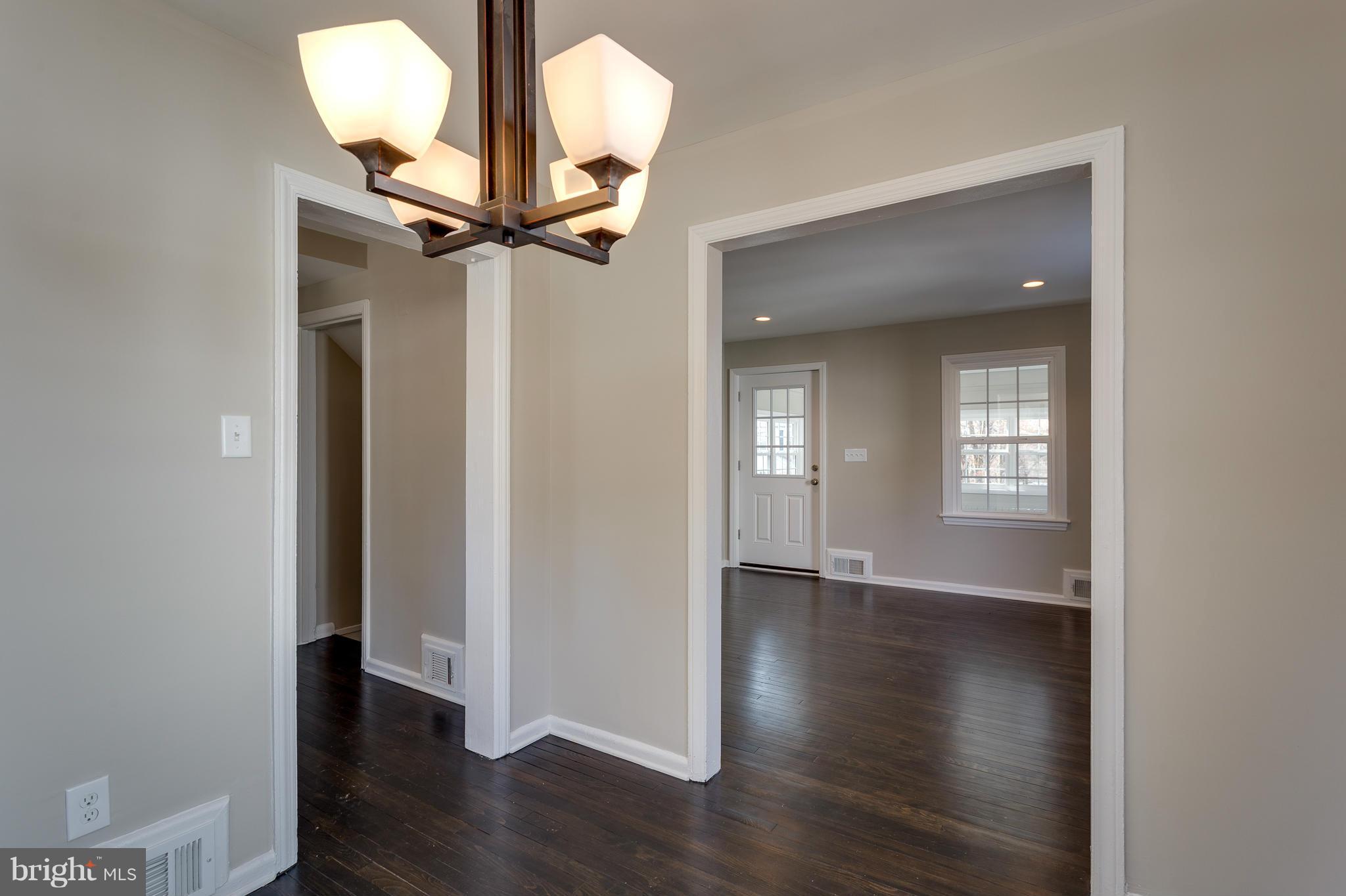 JEFFERSON MANOR - Residential