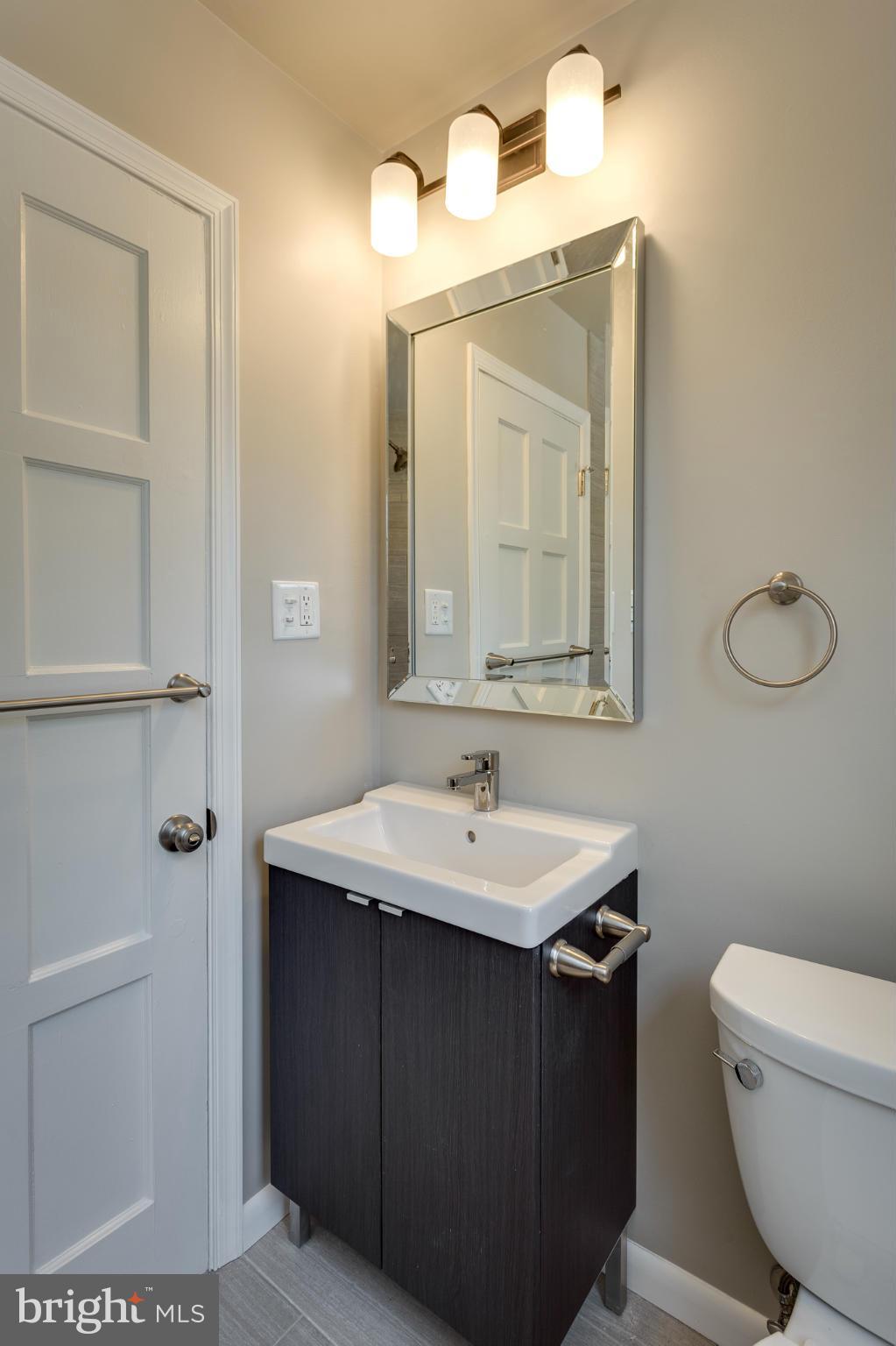 JEFFERSON MANOR - Residential