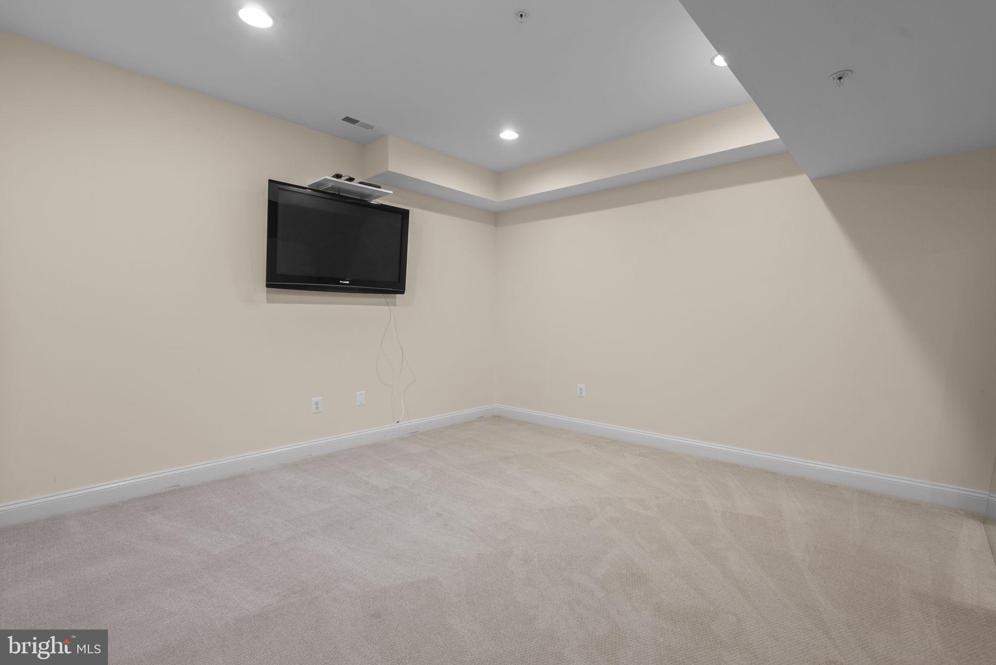 PARKWOOD - Residential
