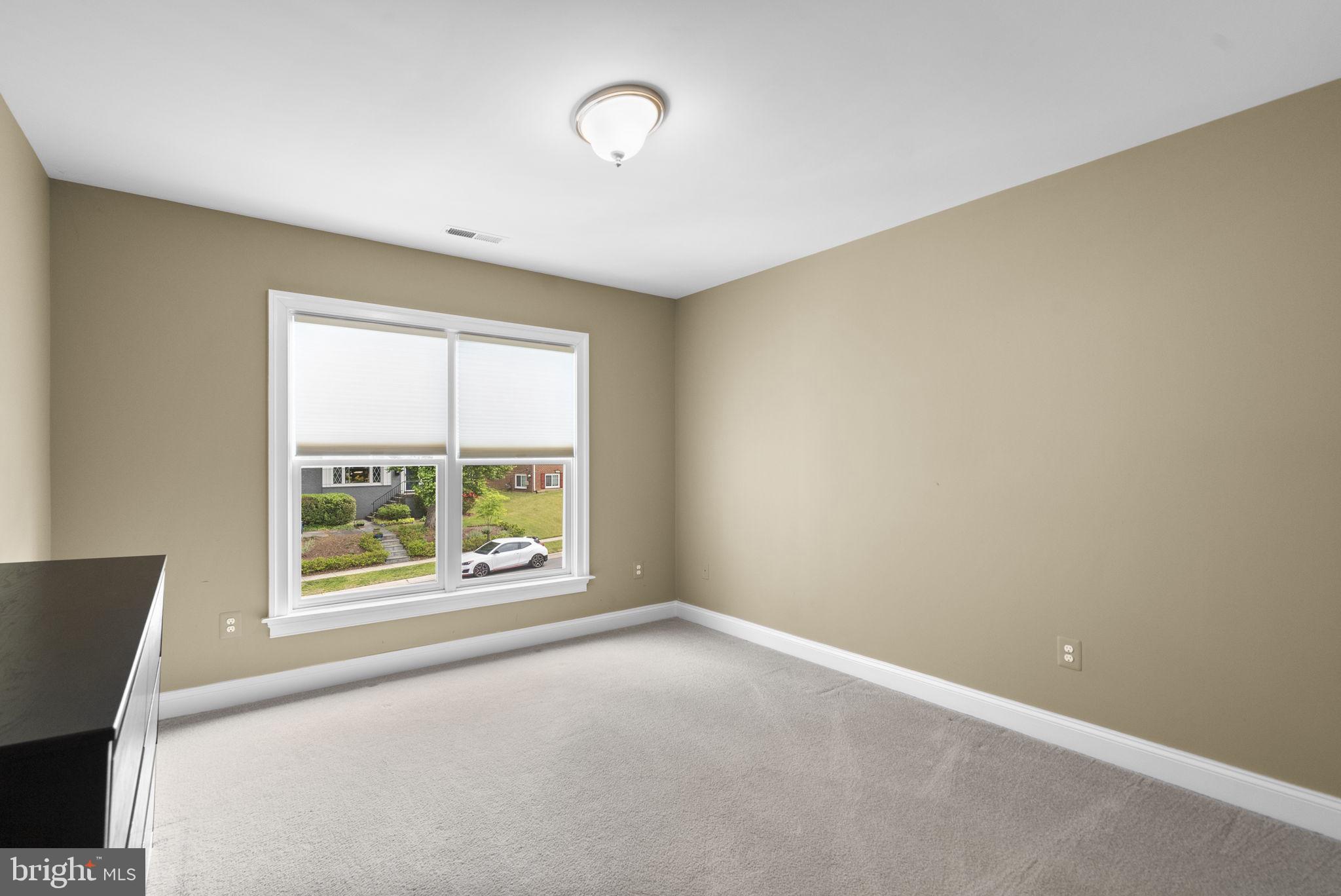 PARKWOOD - Residential