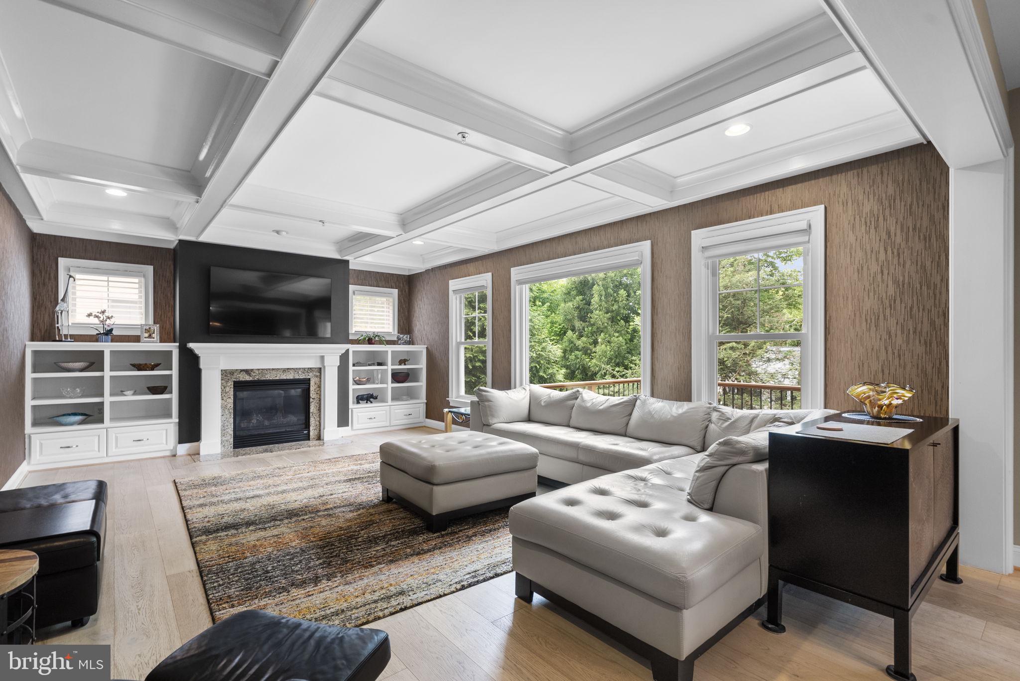 PARKWOOD - Residential