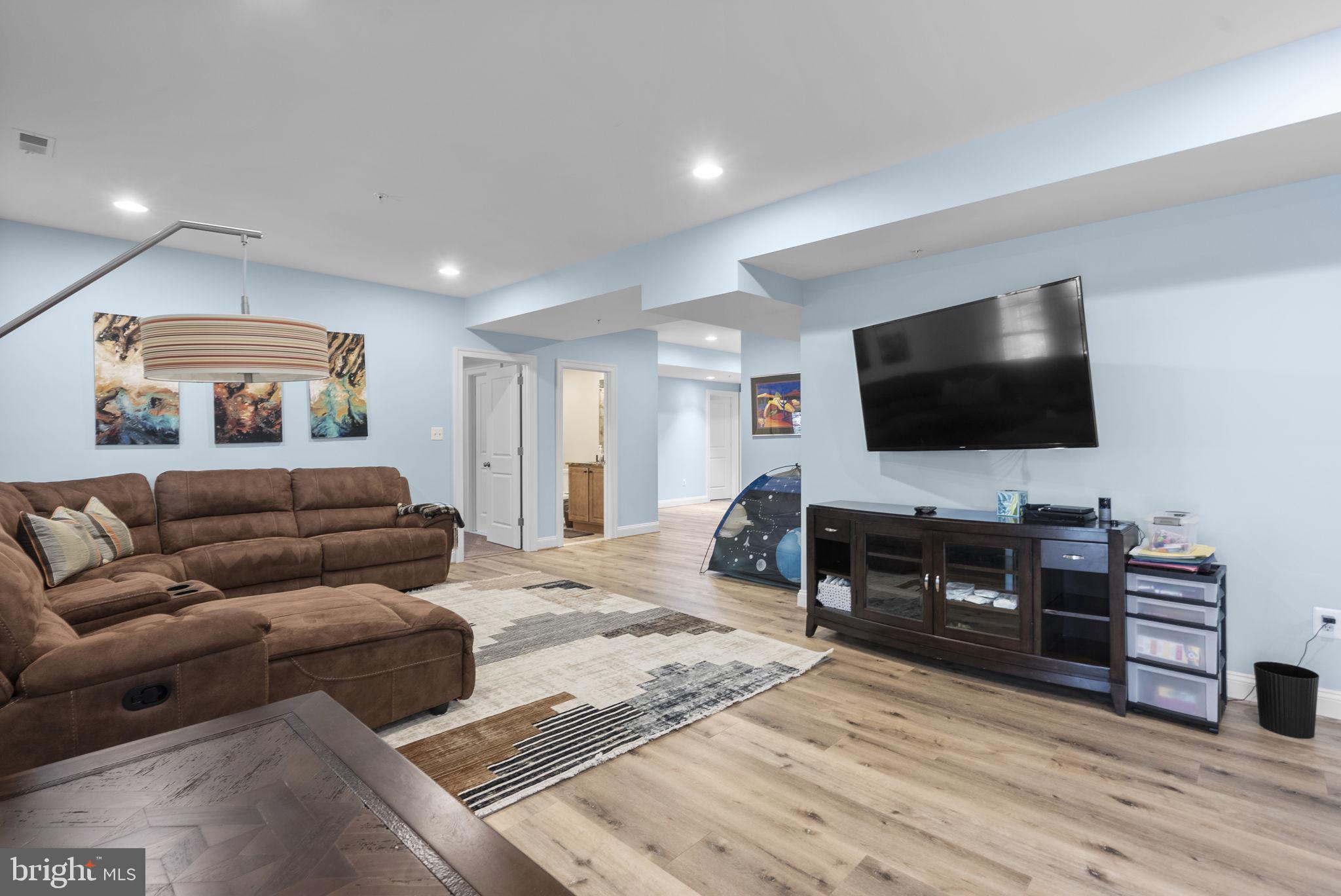PARKWOOD - Residential