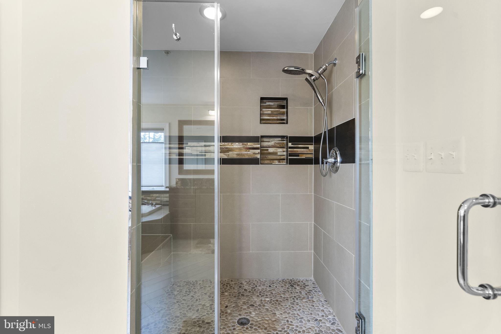 PARKWOOD - Residential