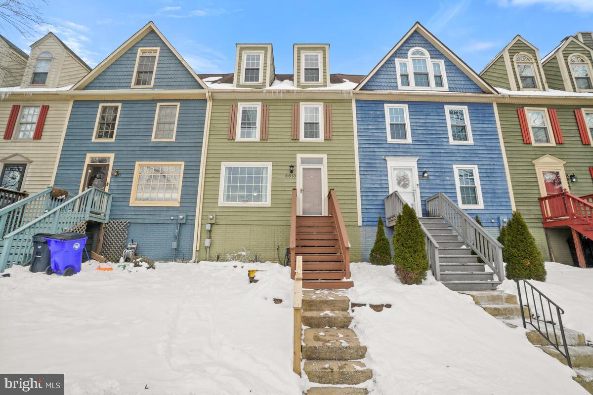 VILLAS LAKE ANITA LOUISE - Residential