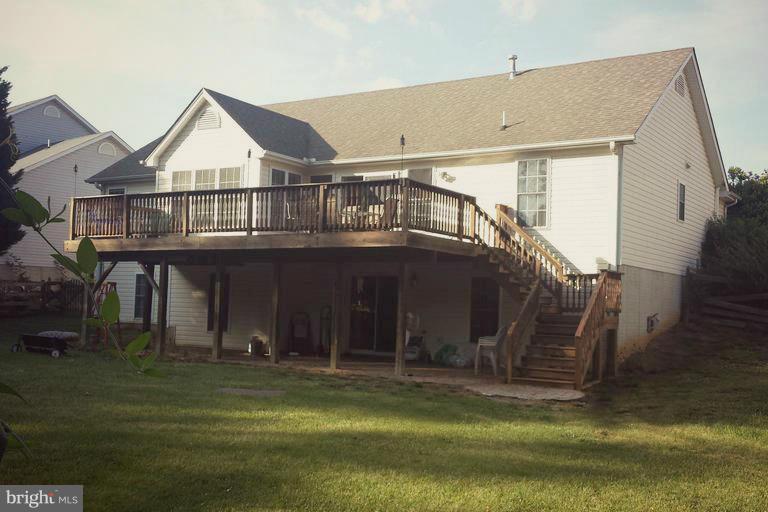 LEELAND STATION - Residential Lease