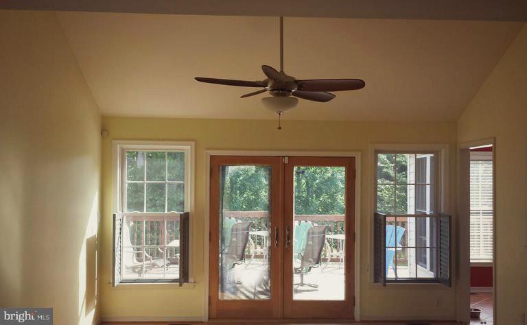 LEELAND STATION - Residential Lease