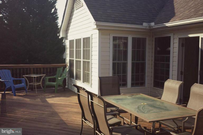 LEELAND STATION - Residential Lease