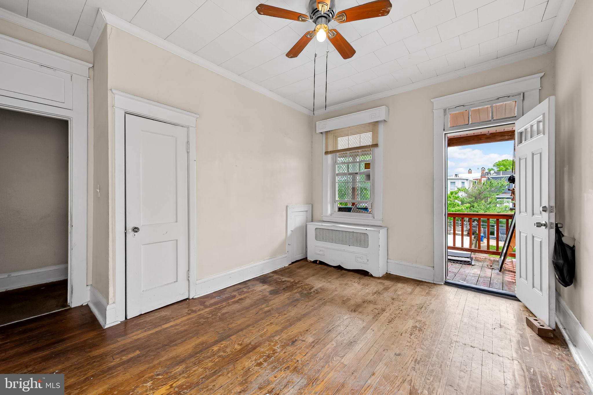 RESERVOIR HILL - Residential
