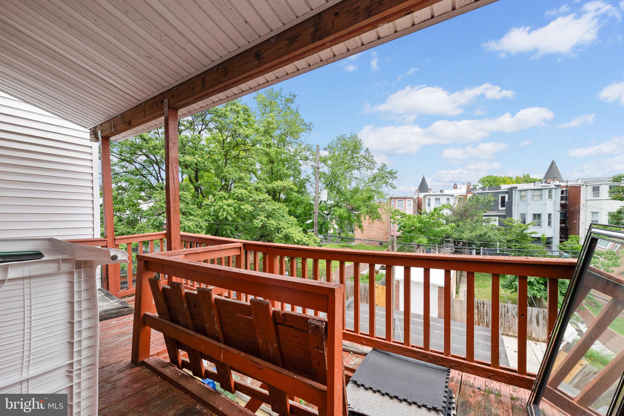 RESERVOIR HILL - Residential