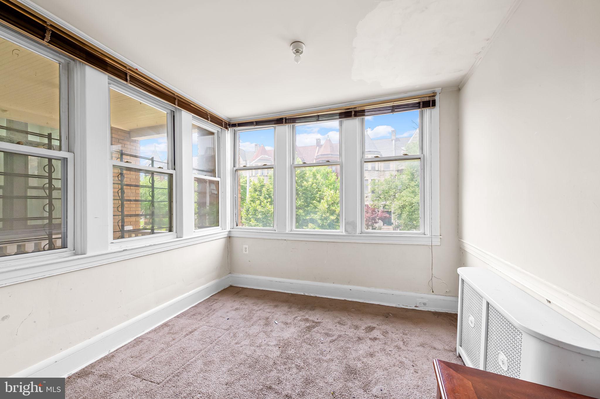 RESERVOIR HILL - Residential
