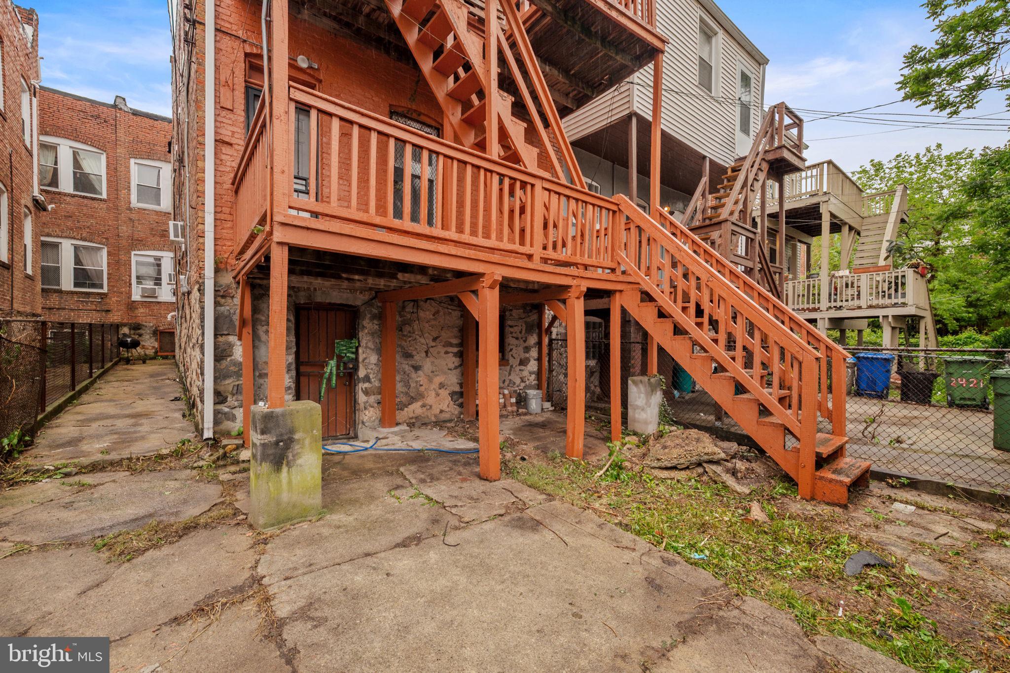RESERVOIR HILL - Residential