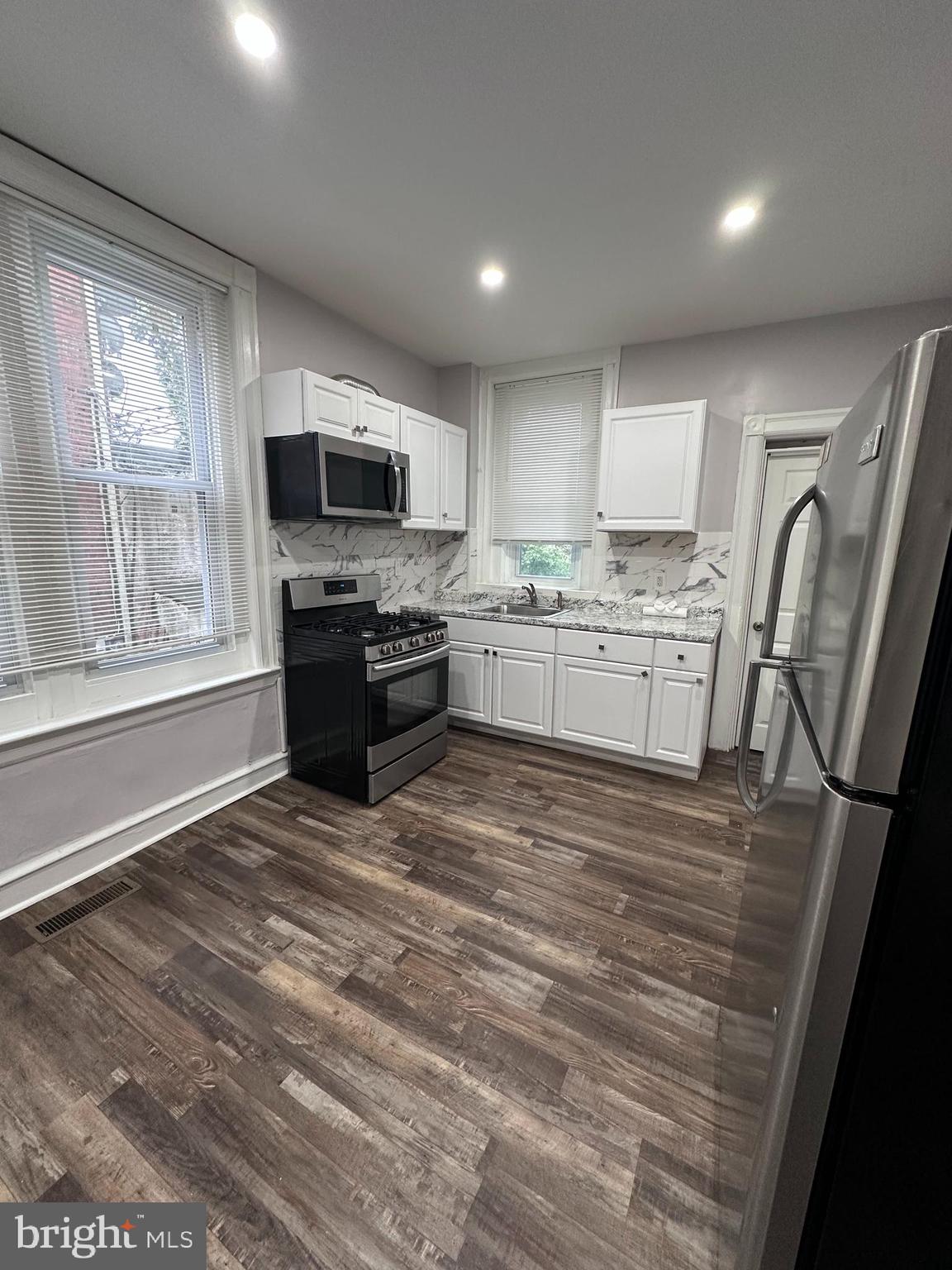 OVERBROOK - Residential Lease