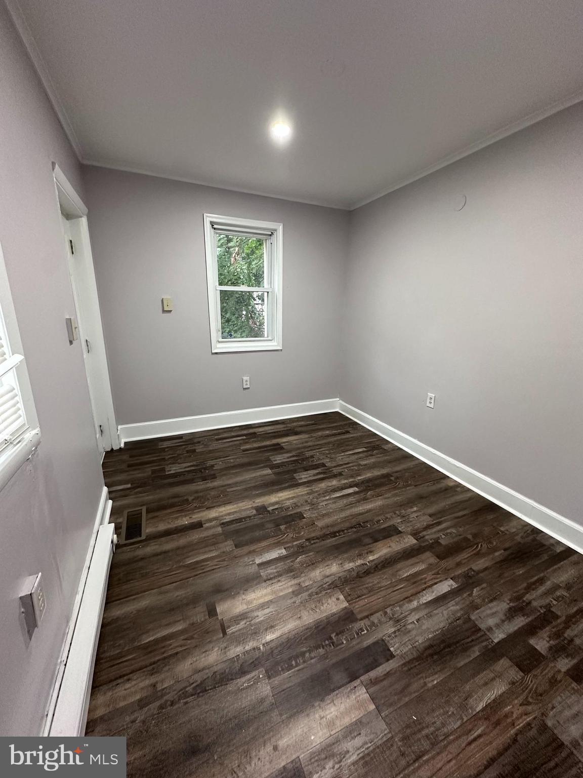 OVERBROOK - Residential Lease