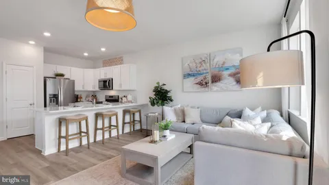 MLS: NJCD2089798