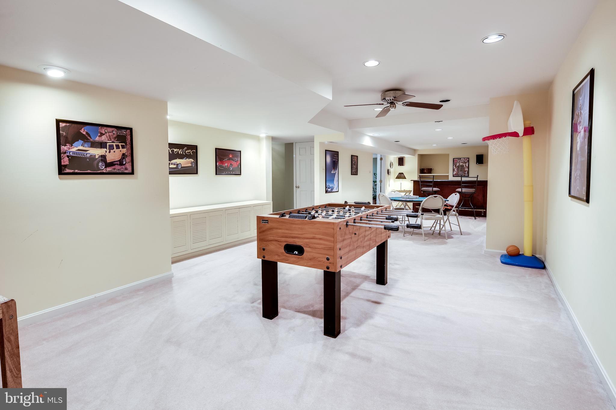 TURF VALLEY OVERLOOK - Residential