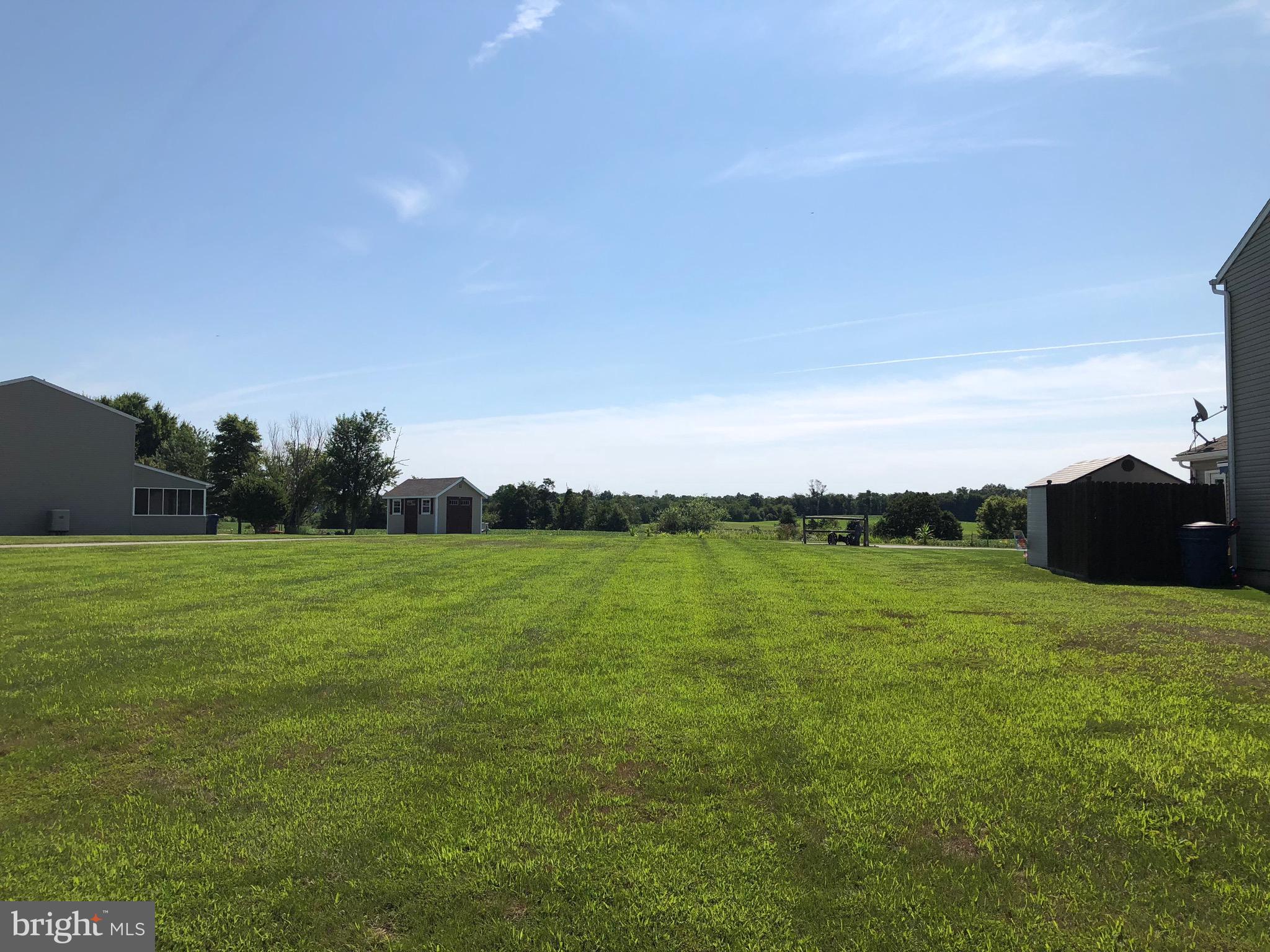 COLONIAL RIDGE - Residential