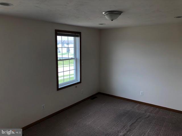 COLONIAL RIDGE - Residential