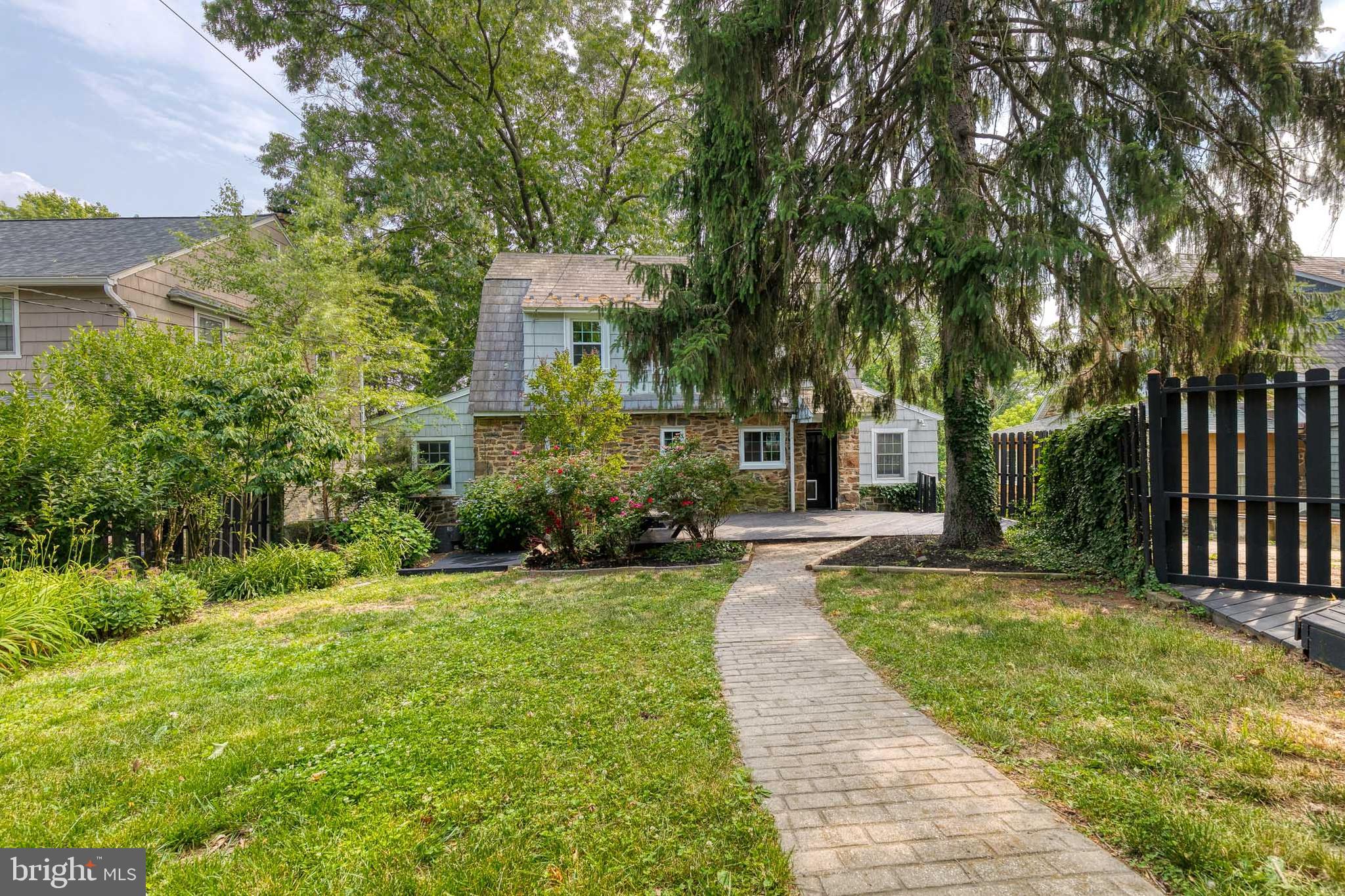 TOWSON ESTATES - Residential