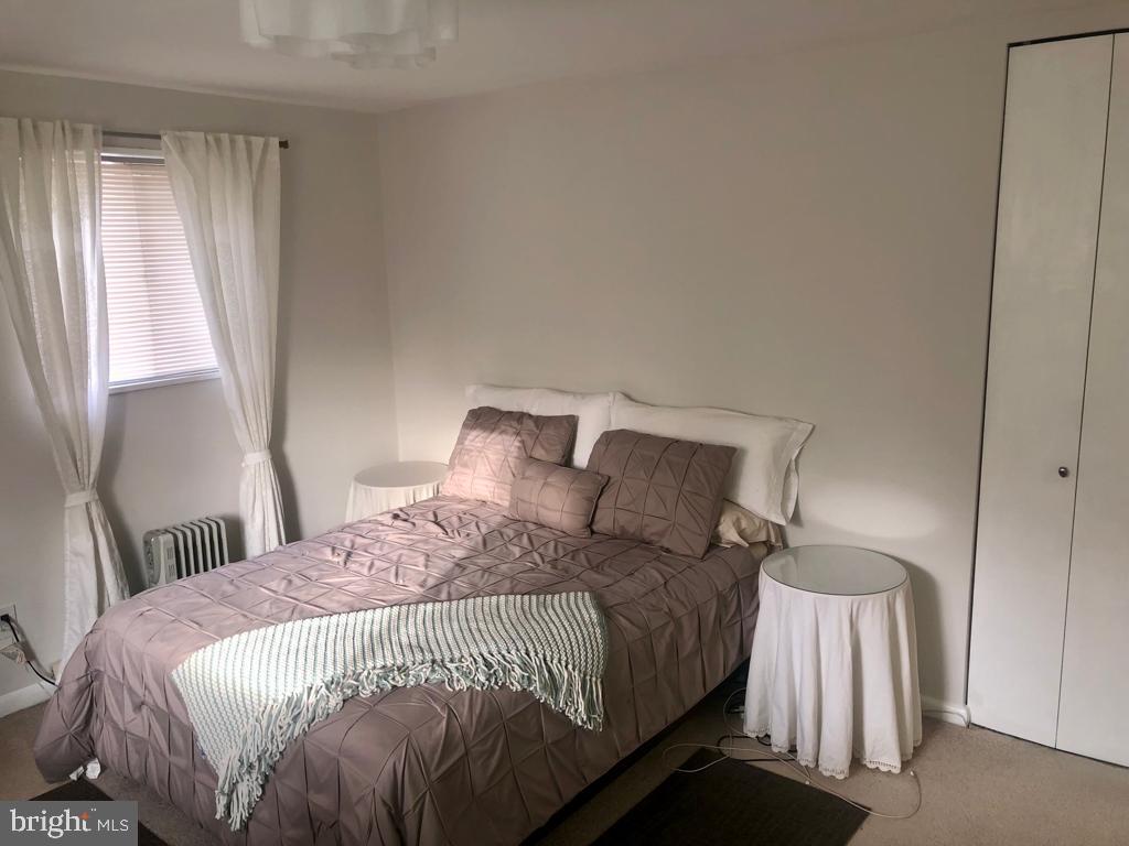 PARKSIDE CONDOMINIUMS - Residential Lease