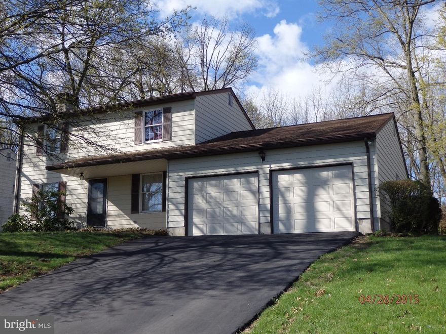 This two story colonial, offered by the original owner, is located on a quiet cul-de-sac. The entrance opens to a beautiful oak staircase. Then, flows into the large living room were you can warm up by the wood burning fireplace. Enjoy dinners in the formal dining room or relax in the eat-in kitchen. Upstairs you will find three bedrooms and a full bathroom. This home has a nice floor plan, which includes a comfortable den for watching your favorite tv shows. Low maintenance exterior. New doors installed last year. Over-sized two car garage with large overhead storage area and electric door openers. Basement is clean and dry. Located close to a Little League field and park, borough walking paths and shopping.