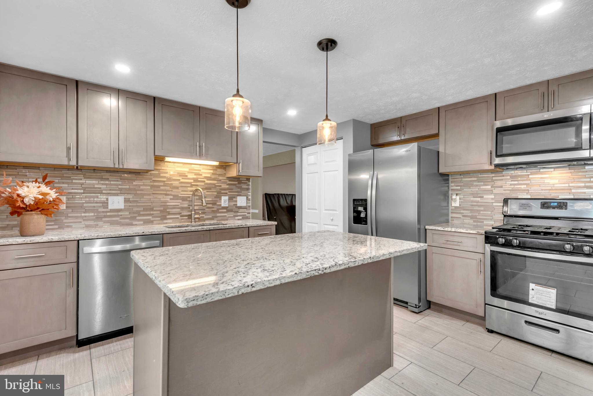 NEWBRIDGE - Residential