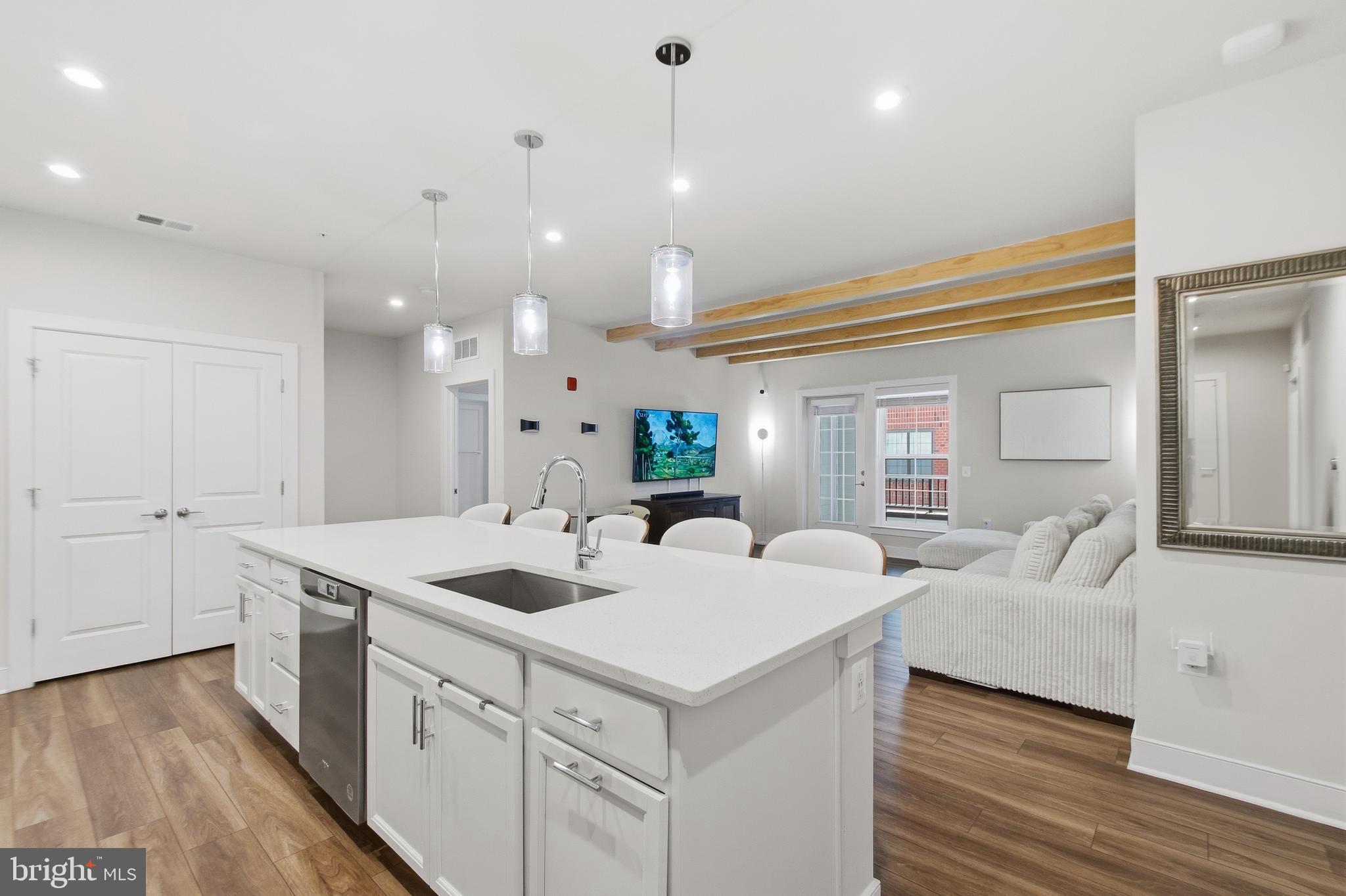 100 SAINT IVES PLACE 108