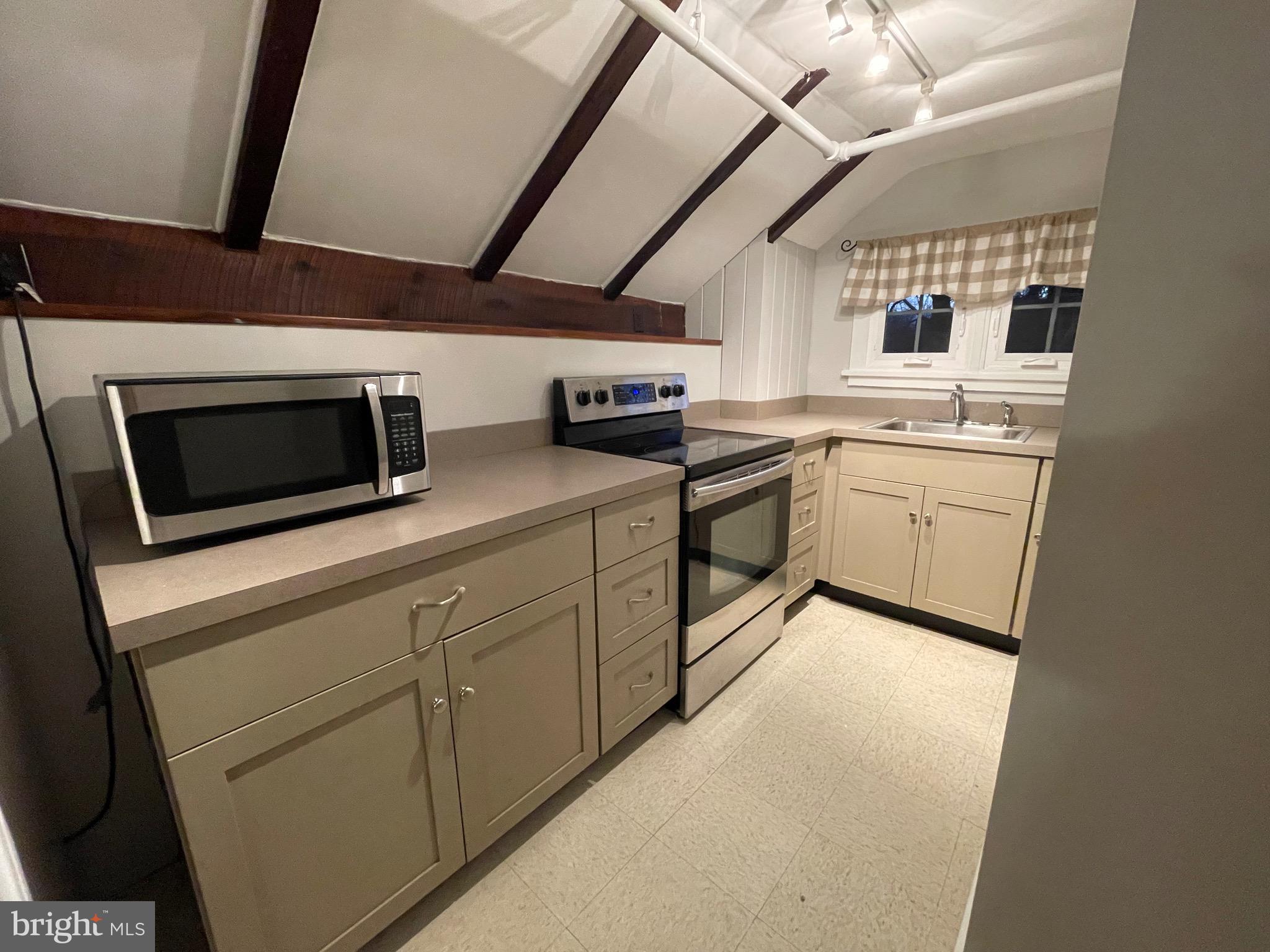 DOYLESTOWN - Residential Lease