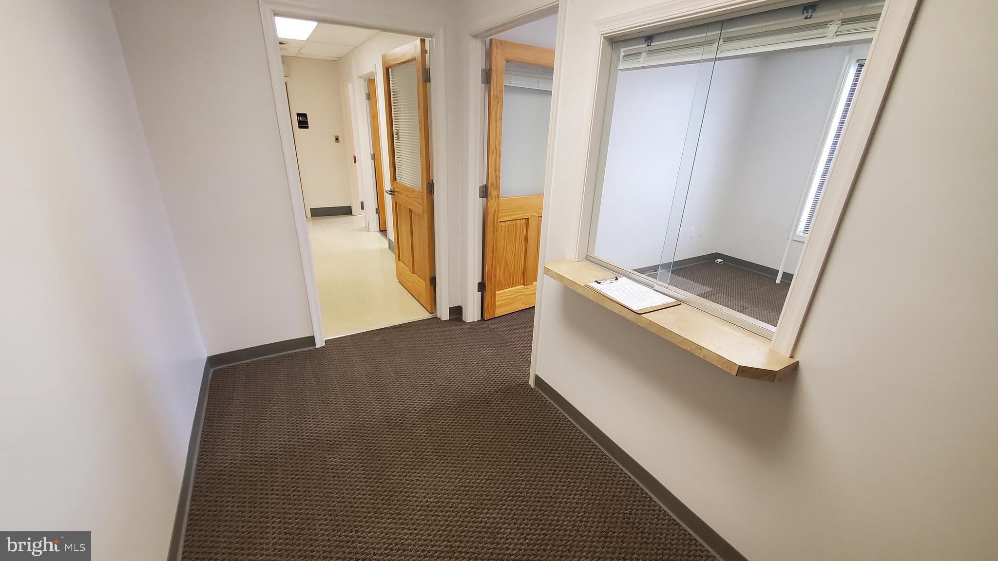 THE AVENUES PROFESSIONAL CENTER - Commercial Lease