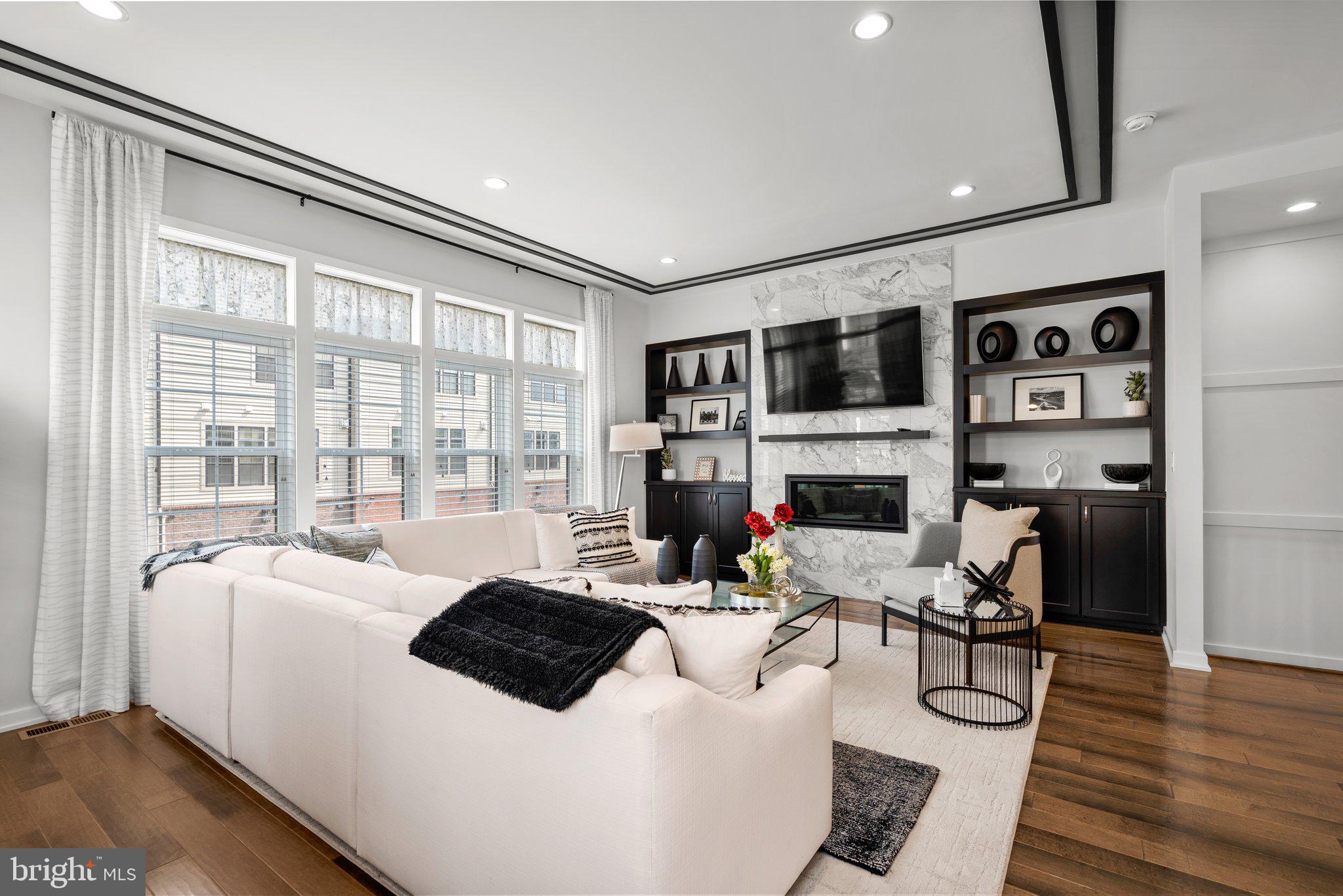 UNION PARK AT MCLEAN - Residential