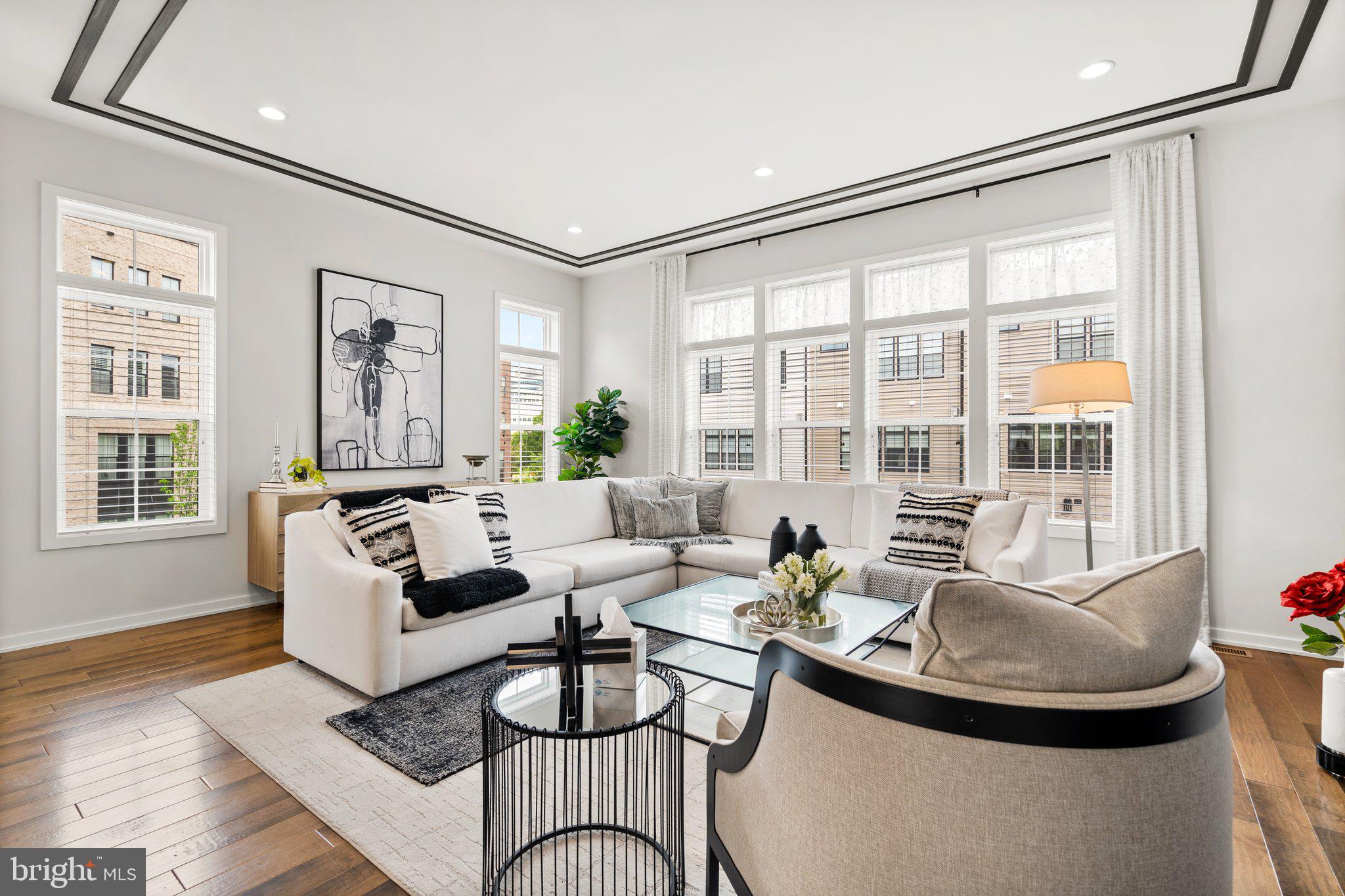 UNION PARK AT MCLEAN - Residential