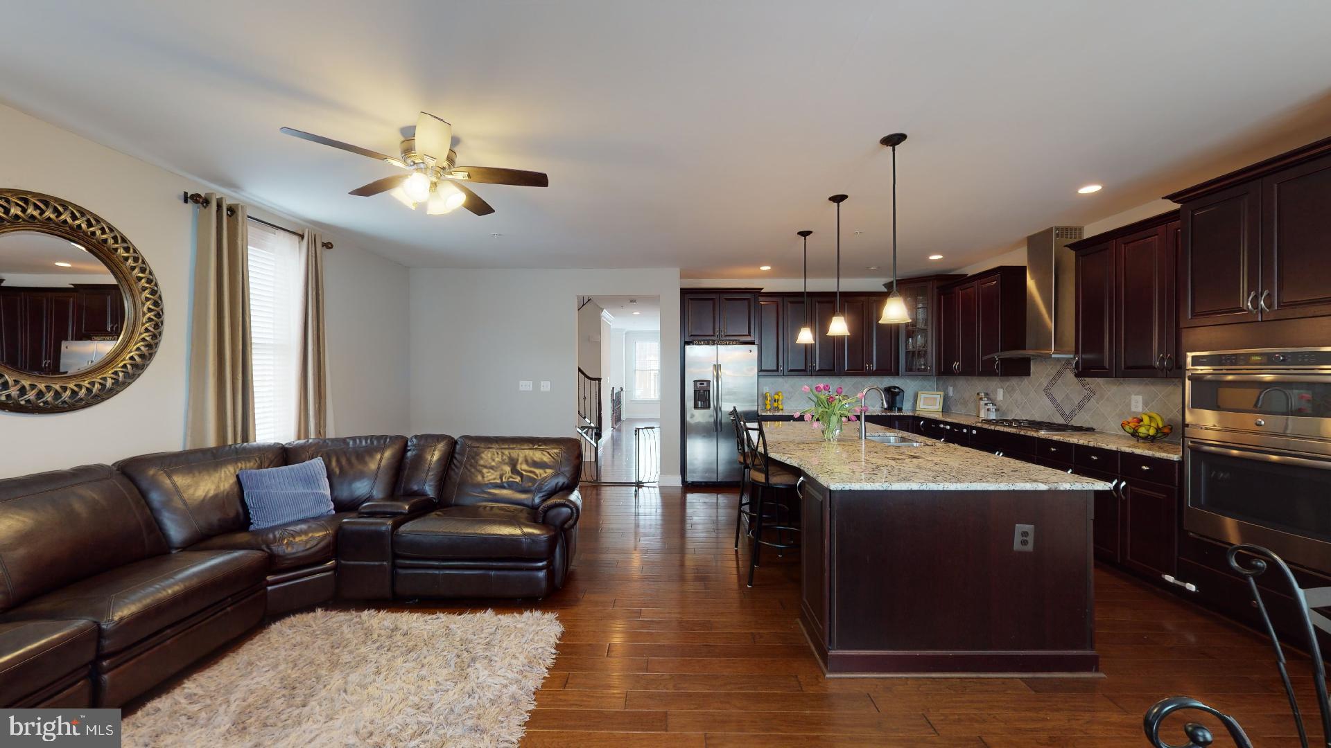 MARLBORO RIDGE - Residential